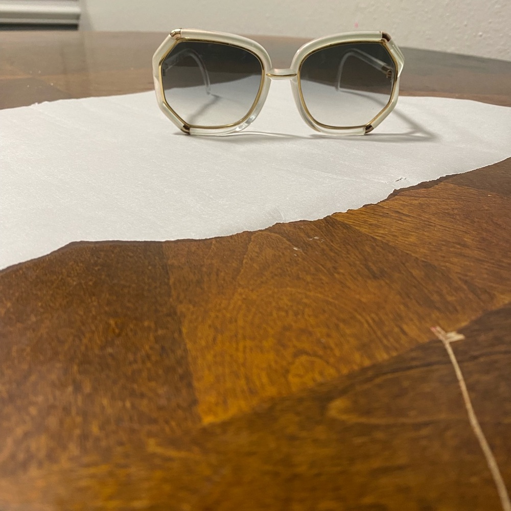 Elegant Cream Sunglasses